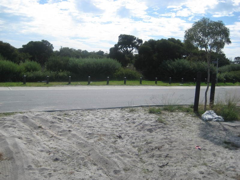 1 Kinsale Parkway, Canning Vale WA 6155