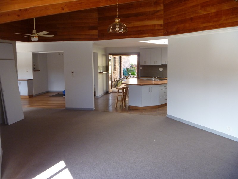 102 Burwood Drive, Blackmans Bay TAS 7052
