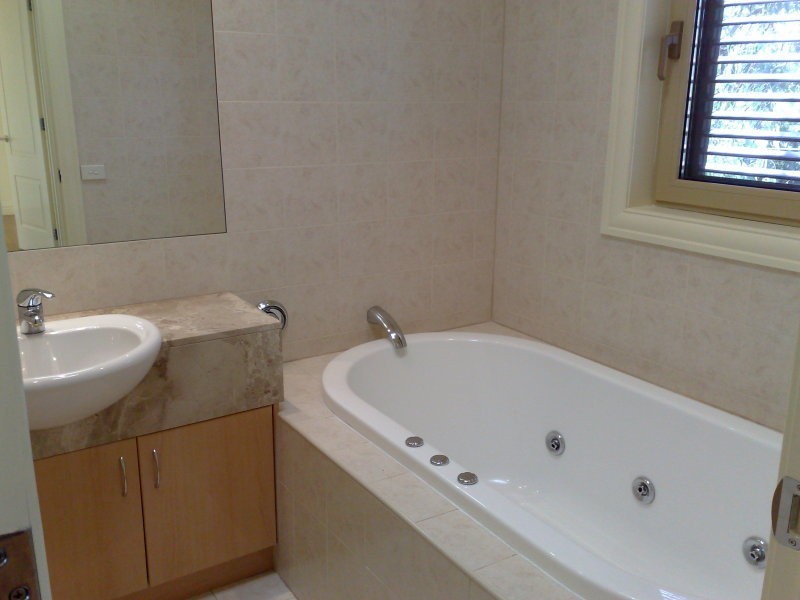 33A Turnbull Avenue, Toorak VIC 3142