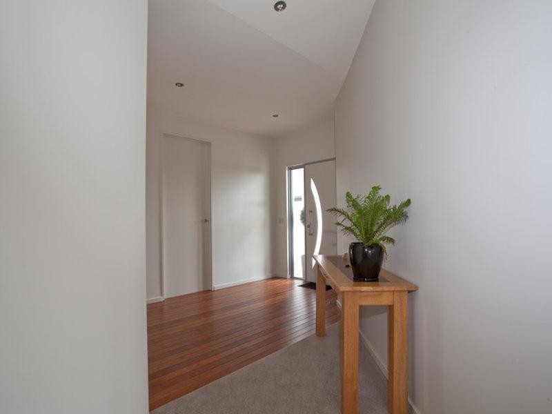 8 Donvista Drive, Devonport TAS 7310