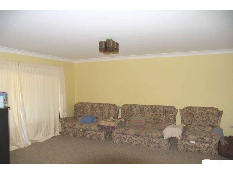 75 Emma James Street, East Gosford NSW 2250