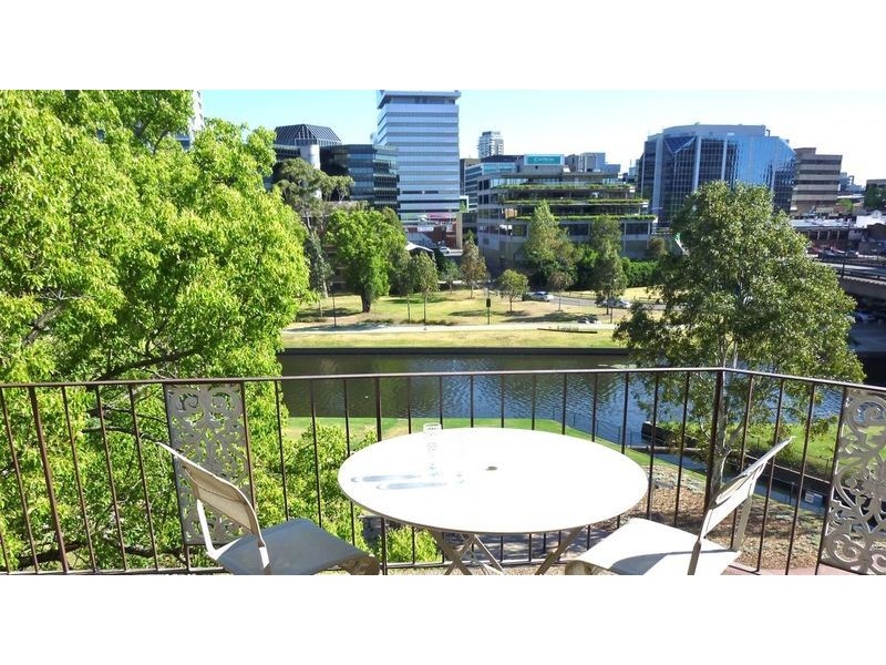15/3 Elizabeth Street, Parramatta NSW 2150