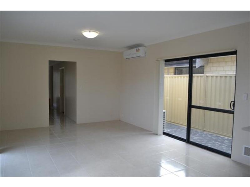 170  Arkana Rd, Westminster WA 6061