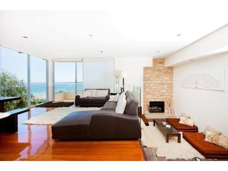 38 Menzies Close Olivers Hill, Frankston South VIC 3199 the real estate agency Withdrawn