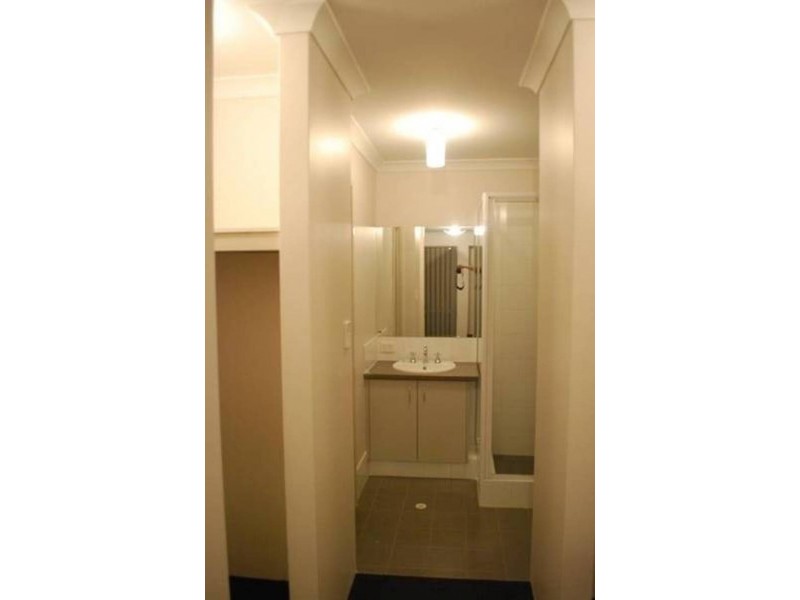 8 Clew Way, Jindalee WA 6036