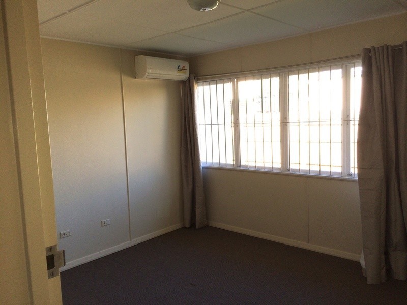 2 Horton Street, Wooloowin QLD 4030