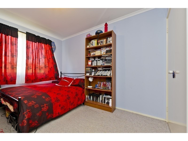 16 Hamilton Drive, Yass NSW 2582