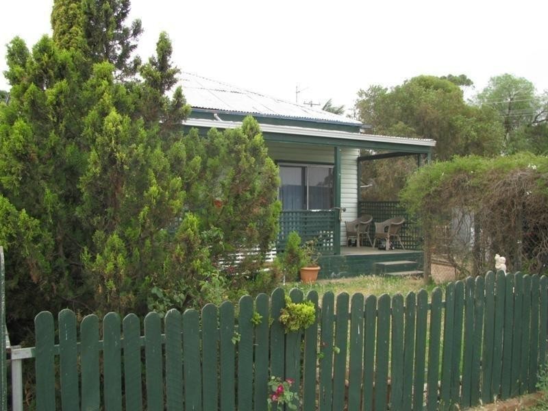 3 Prince Street, Junee NSW 2663