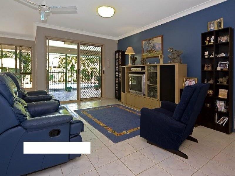 75 Mallee Drive, Tanah Merah QLD 4128