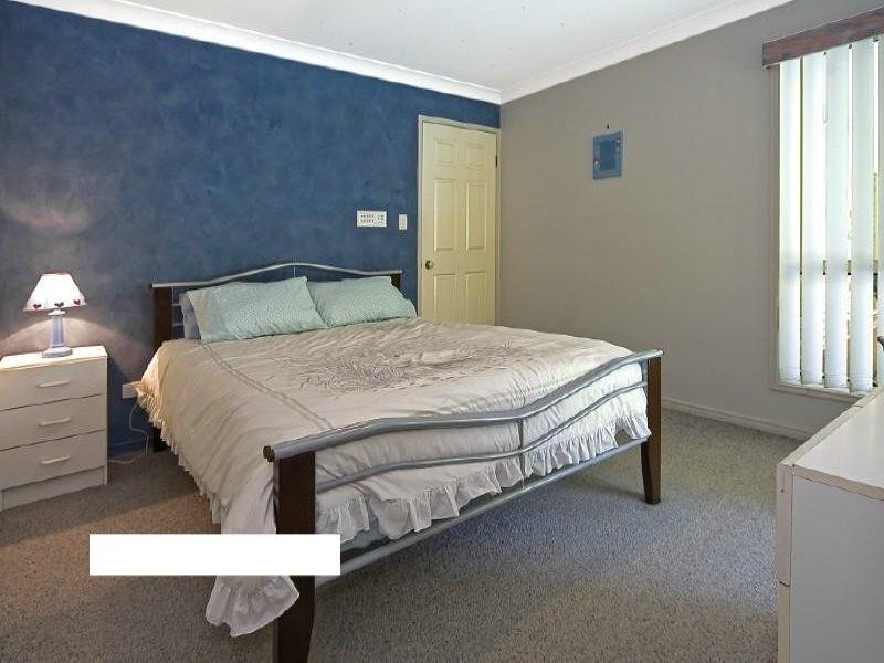 75 Mallee Drive, Tanah Merah QLD 4128