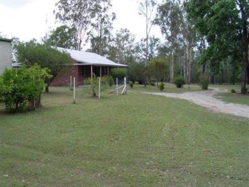 184 Carbeen Crest, Nanango QLD 4615