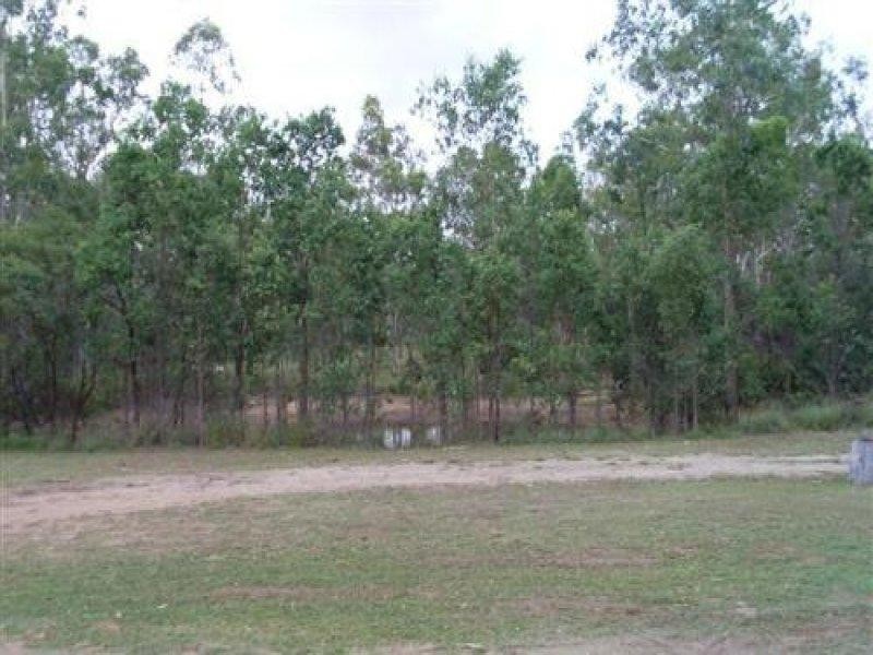 184 Carbeen Crest, Nanango QLD 4615