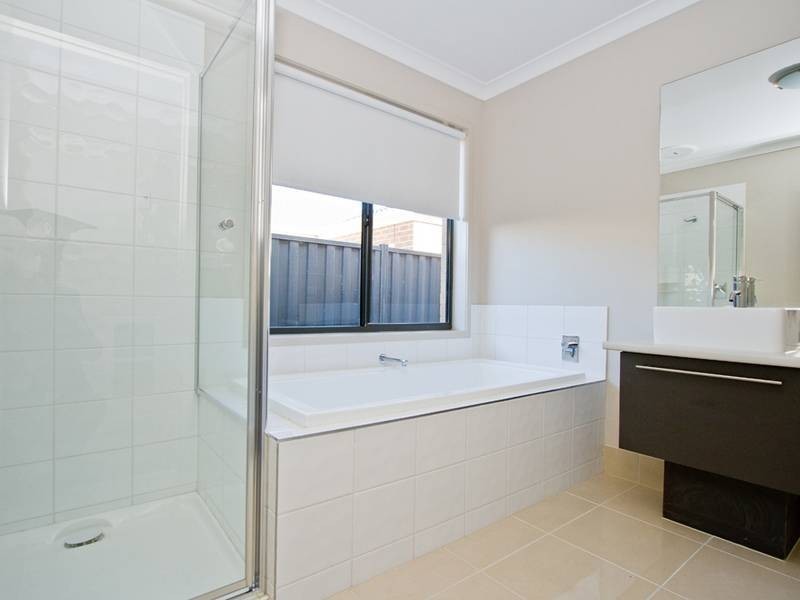 1230 Ison Road, Wyndham Vale VIC 3024