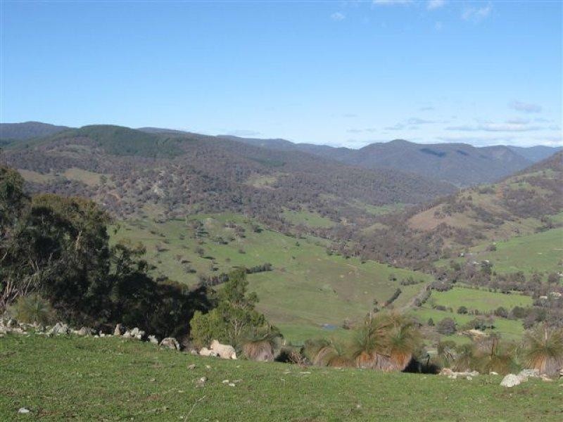 525 Goobragandra Road, Tumut NSW 2720