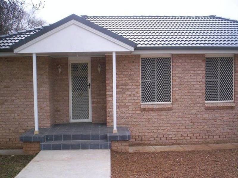 11 Amaroo Crescent, Orange NSW 2800
