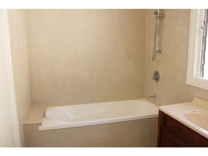 41 Abingdon Street, Woolloongabba QLD 4102