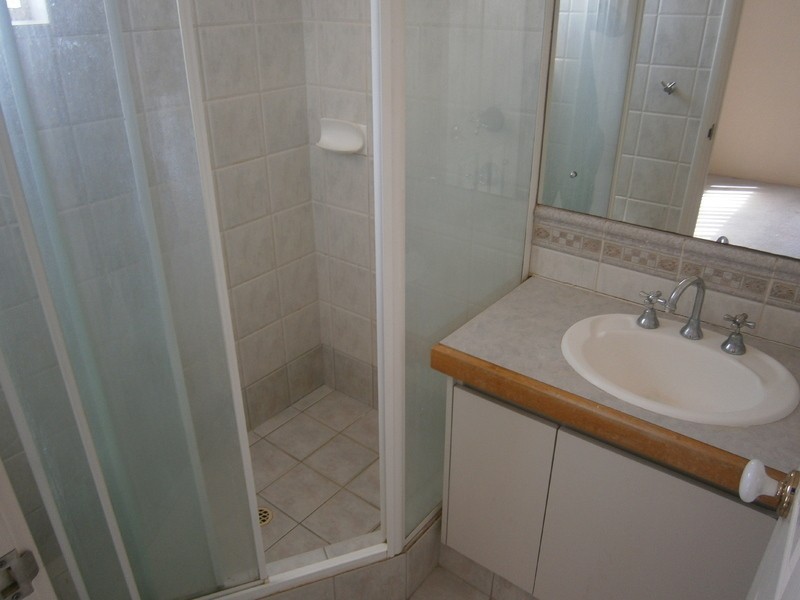 2/215 McDonald Street, Joondanna WA 6060