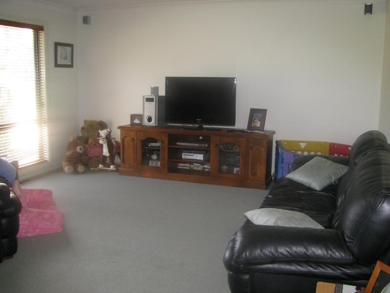 21 Kindra Crescent, Coolamon NSW 2701