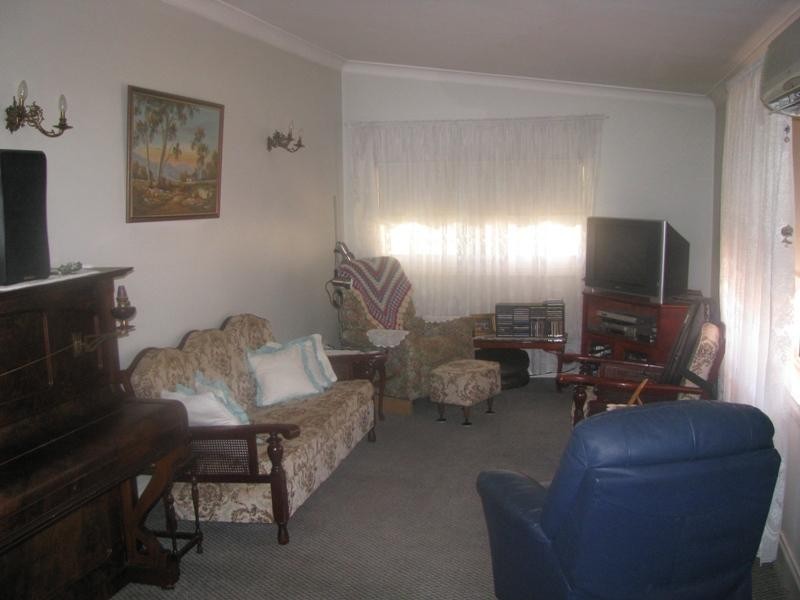 148 Anzac Street, Temora NSW 2666