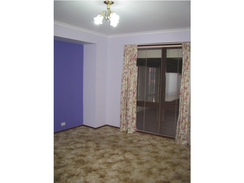 1 Atkins, Wagga Wagga NSW 2650
