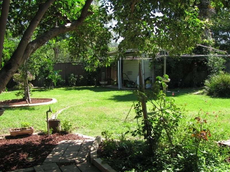 342 Lake Albert Road, Kooringal NSW 2650