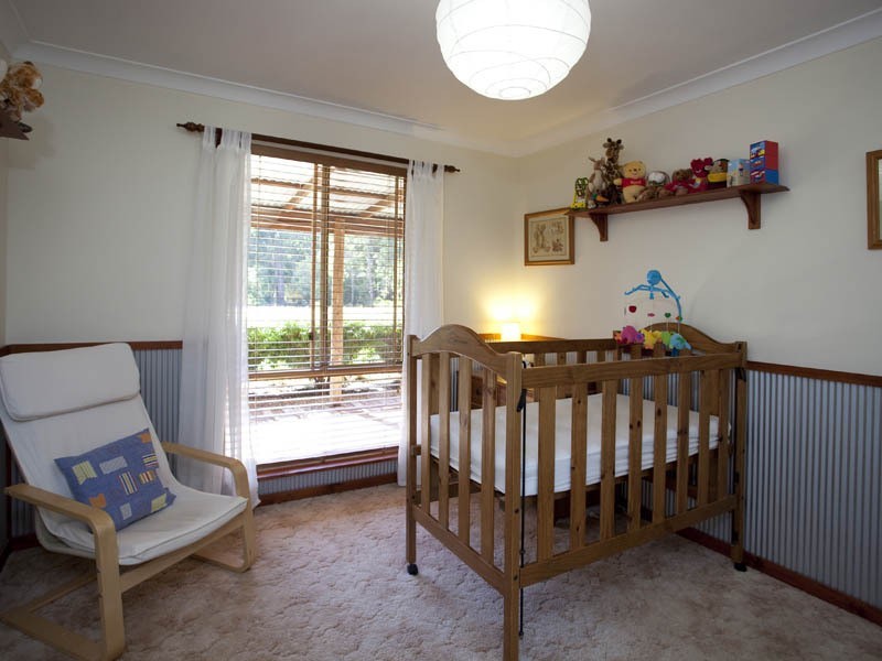 7 Campbell Way, Parkerville WA 6081