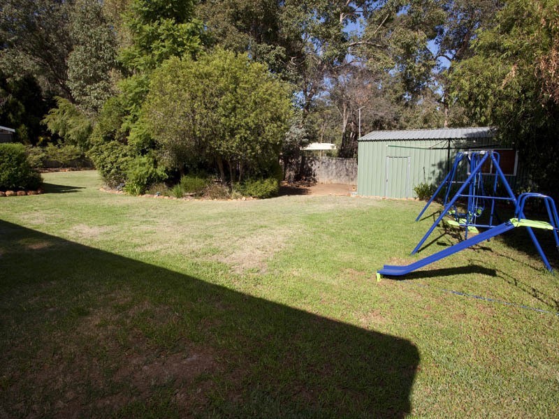 7 Campbell Way, Parkerville WA 6081