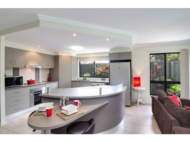 8 Pambula Close, Kewarra Beach QLD 4879