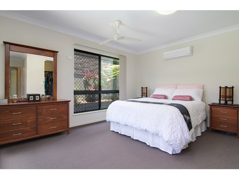 8 Pambula Close, Kewarra Beach QLD 4879
