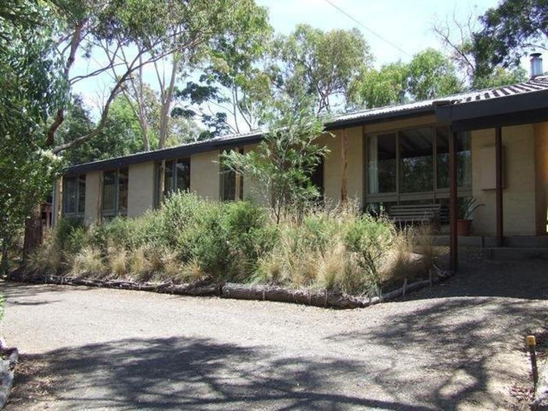 213 Pitt St, Eltham VIC 3095