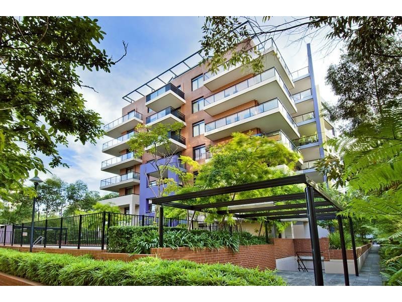 2303/32 – 36 Orara Street, Waitara NSW 2077