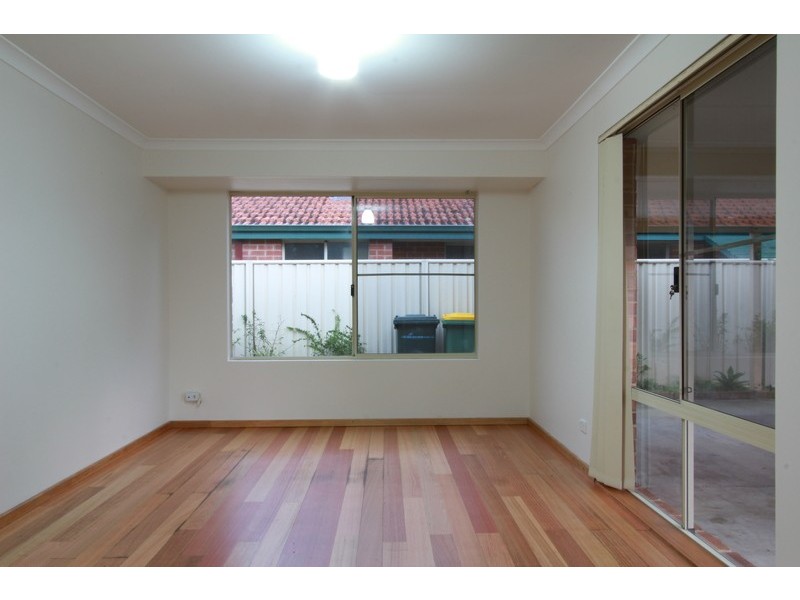 37 Silver Gull Court, Geographe WA 6280