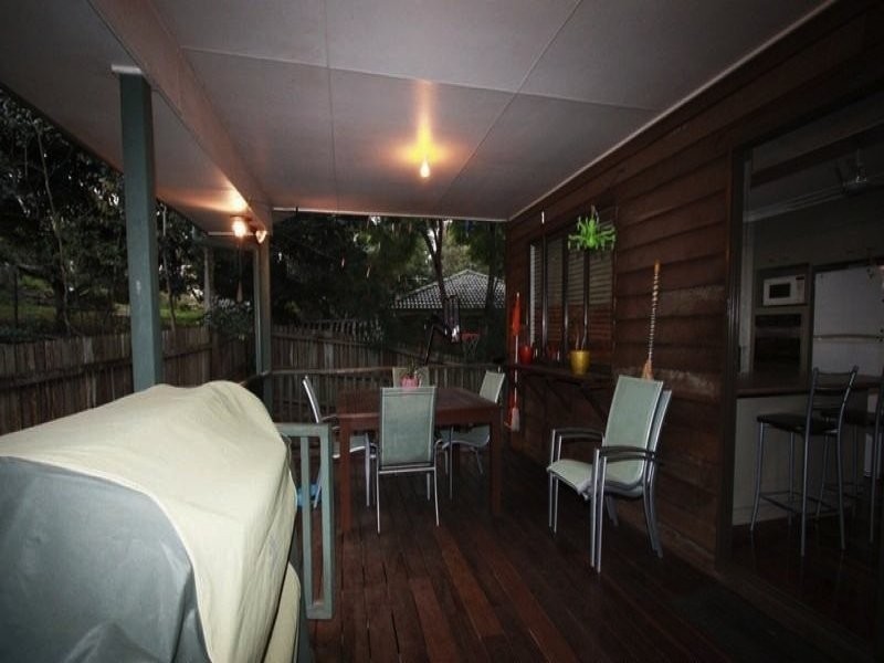 15 Azure St, Goodna QLD 4300