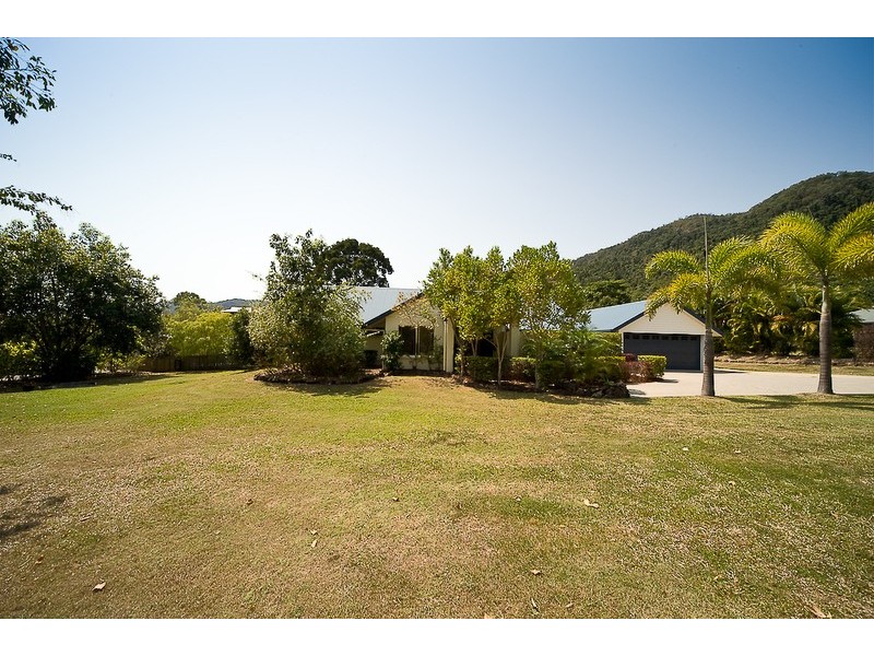 69 Stanley Drive, Riordanvale QLD 4800