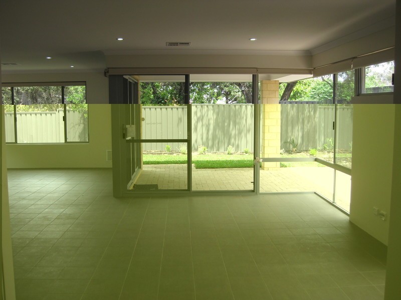 54B  Rennie Crescent, Hilton WA 6163