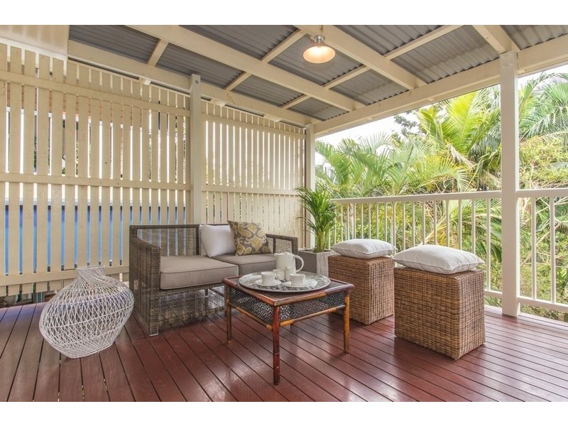 15 Emma Street, Red Hill QLD 4059