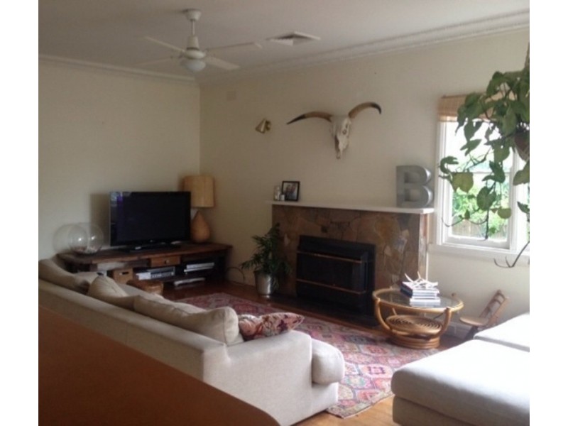 10 Fifth Avenue, Aspendale VIC 3195