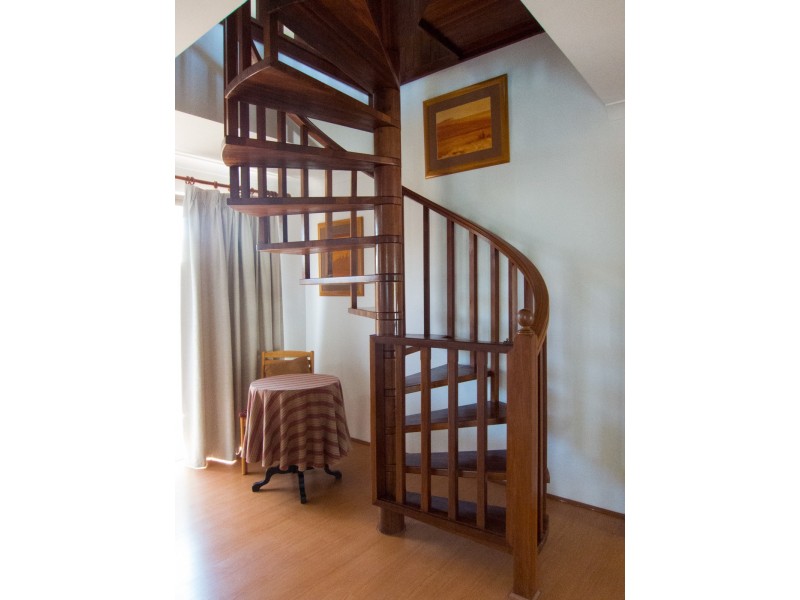 9  Hall Avenue, Maylands WA 6051