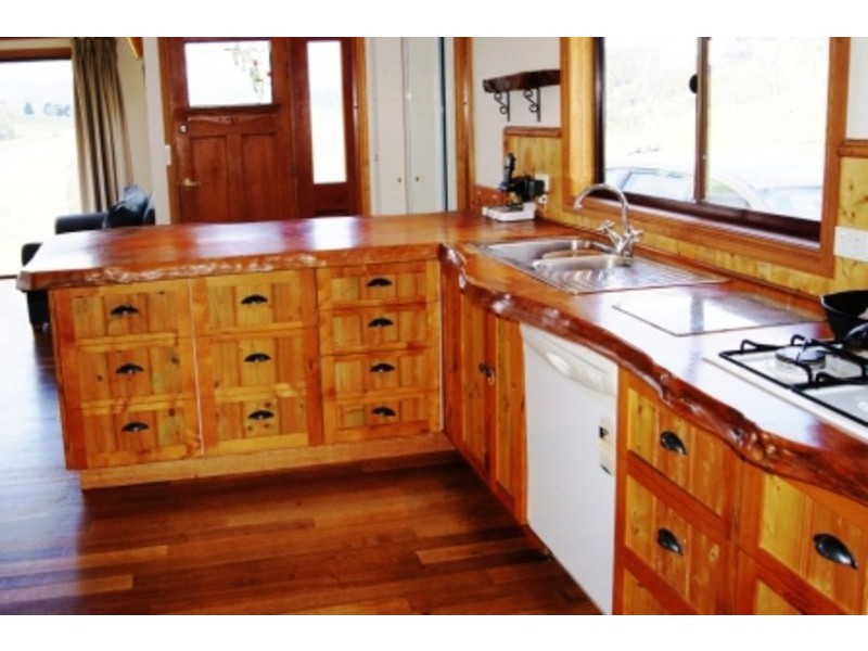 327 Rowleys Hill Road, Karoola TAS 7267