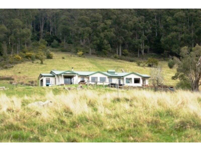 327 Rowleys Hill Road, Karoola TAS 7267