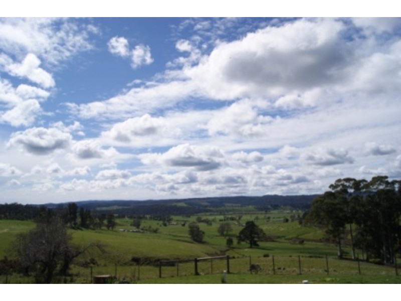 327 Rowleys Hill Road, Karoola TAS 7267