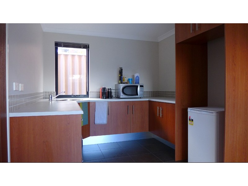 3/24 Bromley Street, Embleton WA 6062