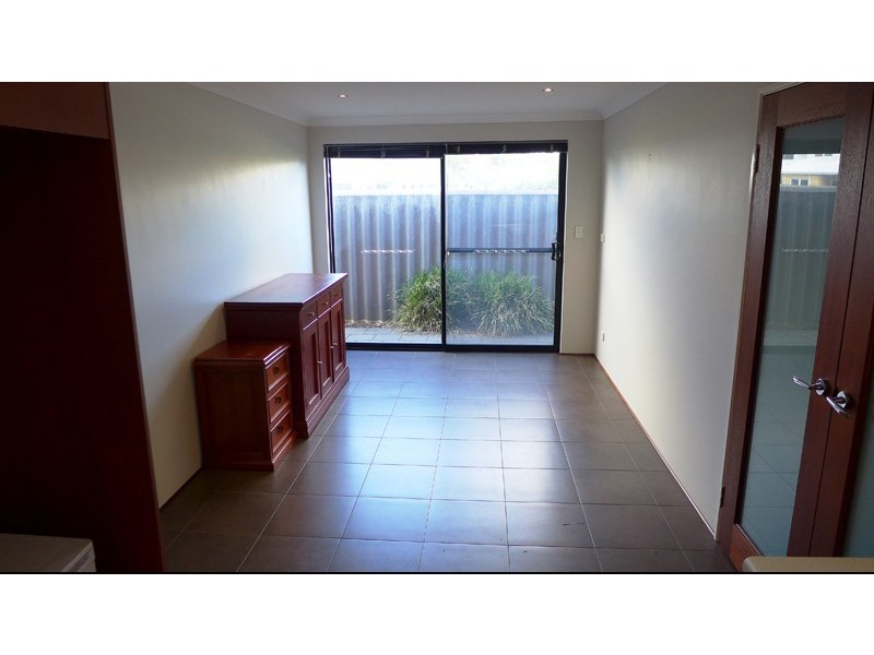 3/24 Bromley Street, Embleton WA 6062