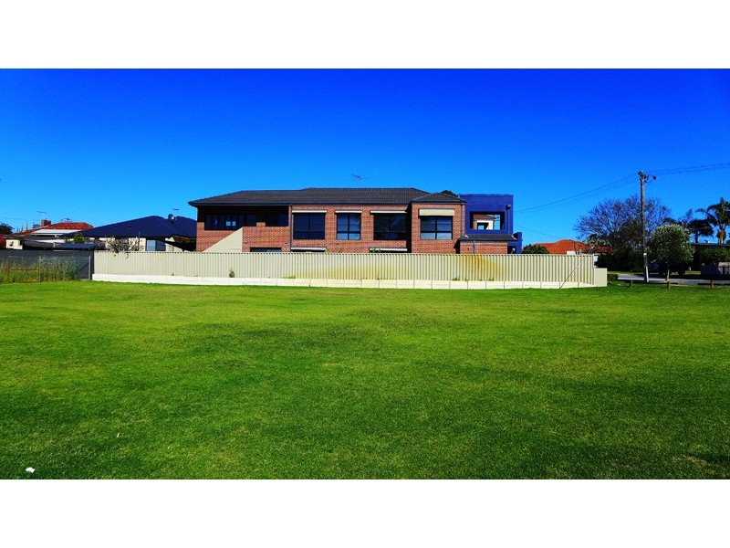 3/24 Bromley Street, Embleton WA 6062