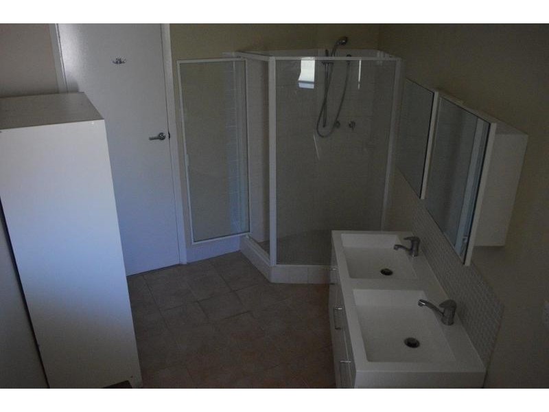 D212/25 Herdsman Parade, Wembley WA 6014