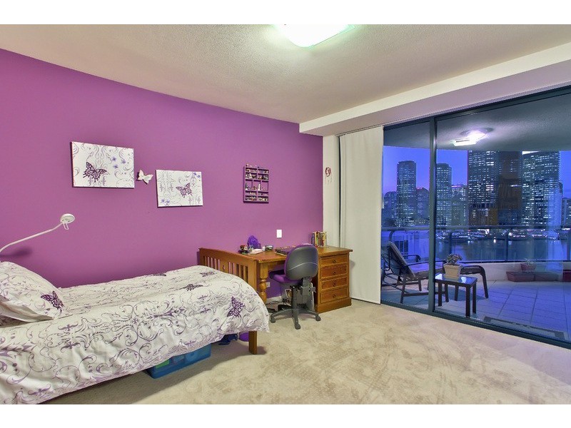 Kangaroo Point QLD 4169