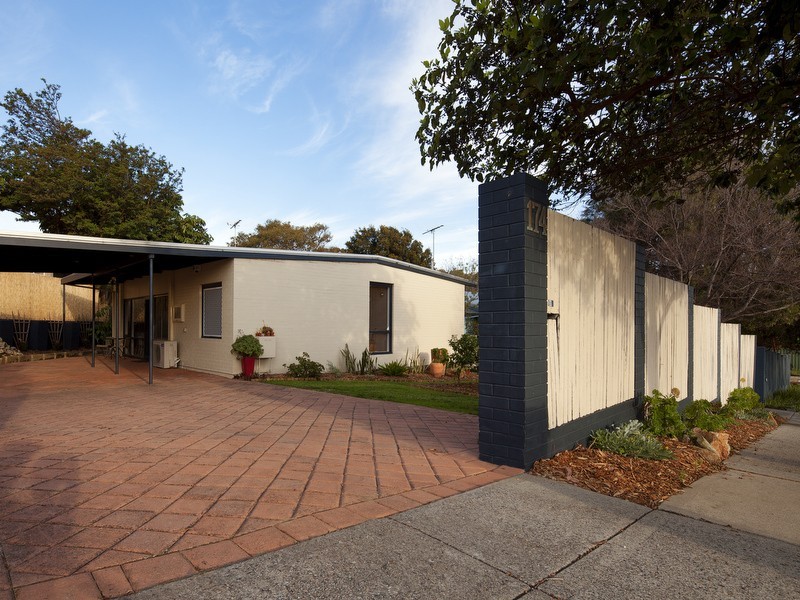 174 Weaponess Road, Wembley Downs WA 6019