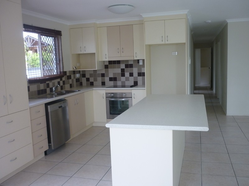 4 Pujolas Street, Calliope QLD 4680