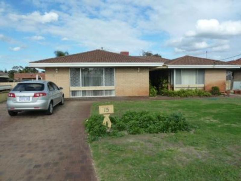 15 Banksia Circle, Thornlie WA 6108