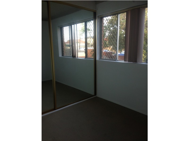 2/42 Clyde Street, Granville NSW 2142